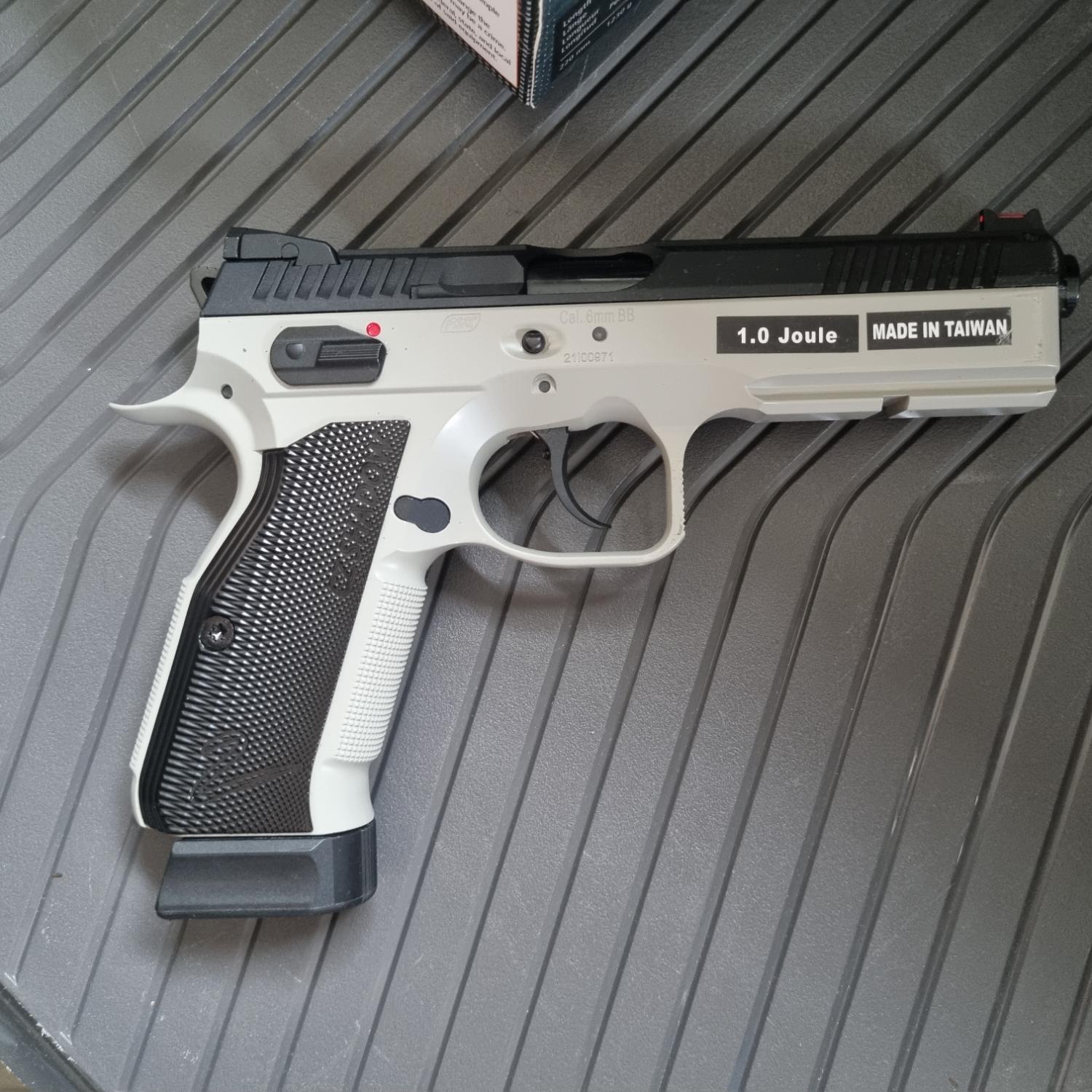 CZ Shadow 2 Urban Grey Package Gas Pistols Airsoft Forums UK