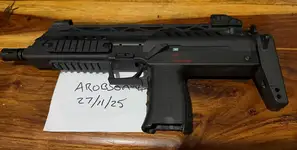 WE GBB SMG-8 + 1 Mag!