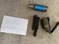 Oshiboom Shock, holster and primer holder