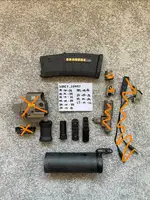 Accessories / attachments / pouches.