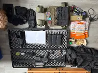 Full kit and airsoft gun