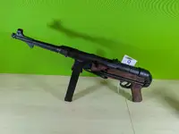 AGM MP40