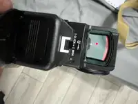 Vortex venom enclosed red dot 3moa prestine condition comes with everything as it should do
