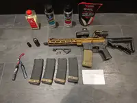 Specna Arms M4 AEG ASTER II + tracer + holographic scope + 5x mags + 6000 bbs