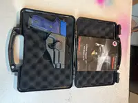 WE F228 + Holster
