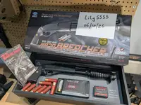 Tokyo Marui M870 Breacher Gas Shotgun Airsoft Boxed + 8 Spare Shells