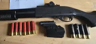 Tokyo Marui M870 Gas 3-6 shot pump action shotgun