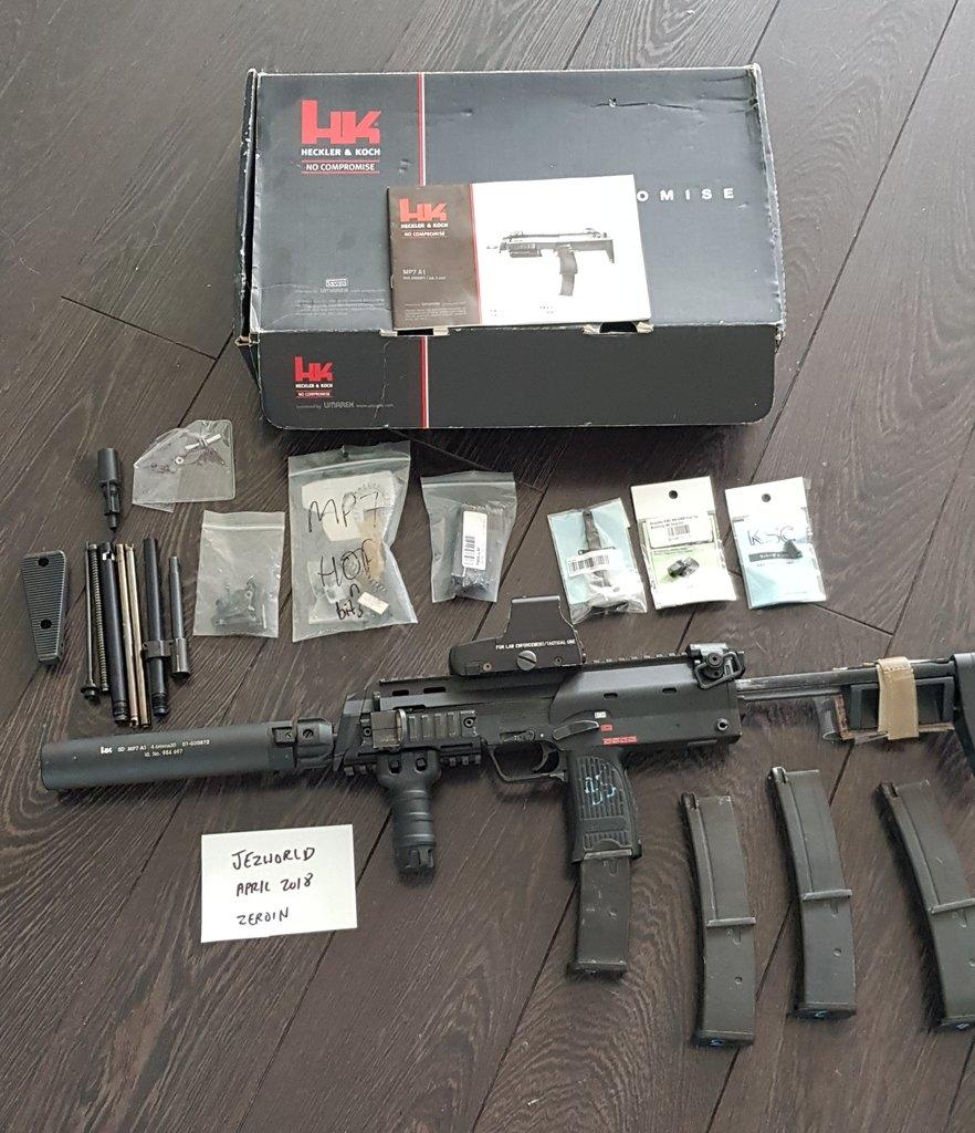 Navy SEAL Mp7 with lots of extras SOLD