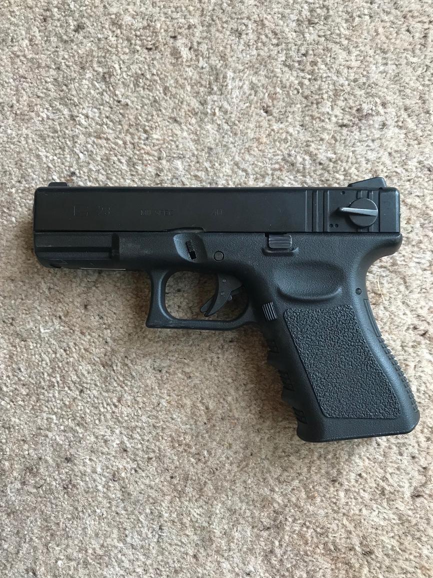 KSC G23F GLOCK Full and semi automatic pistol + 5 mags - Gas