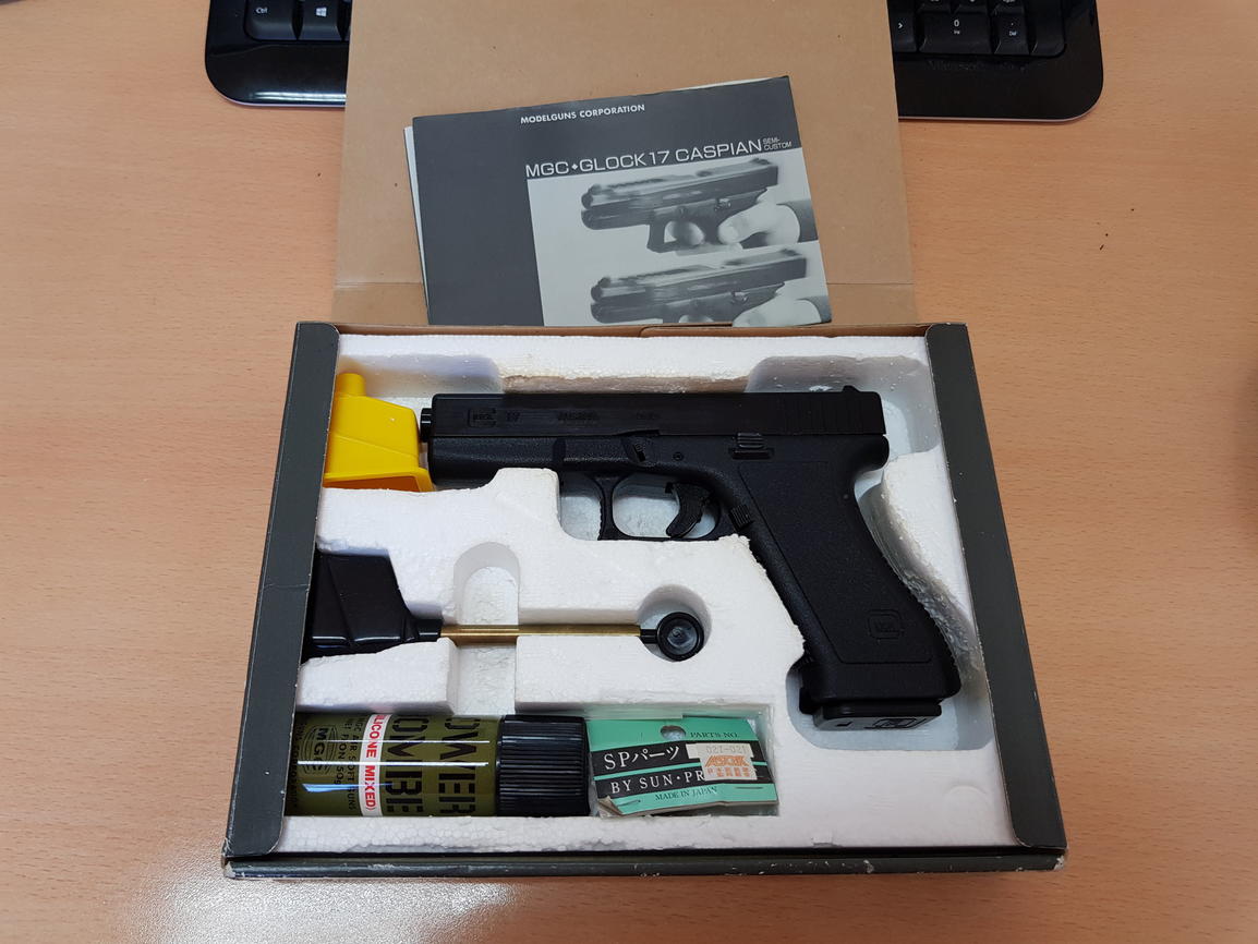 RARE MGC Glock 17 Caspian - Gas Pistols - Airsoft Forums UK