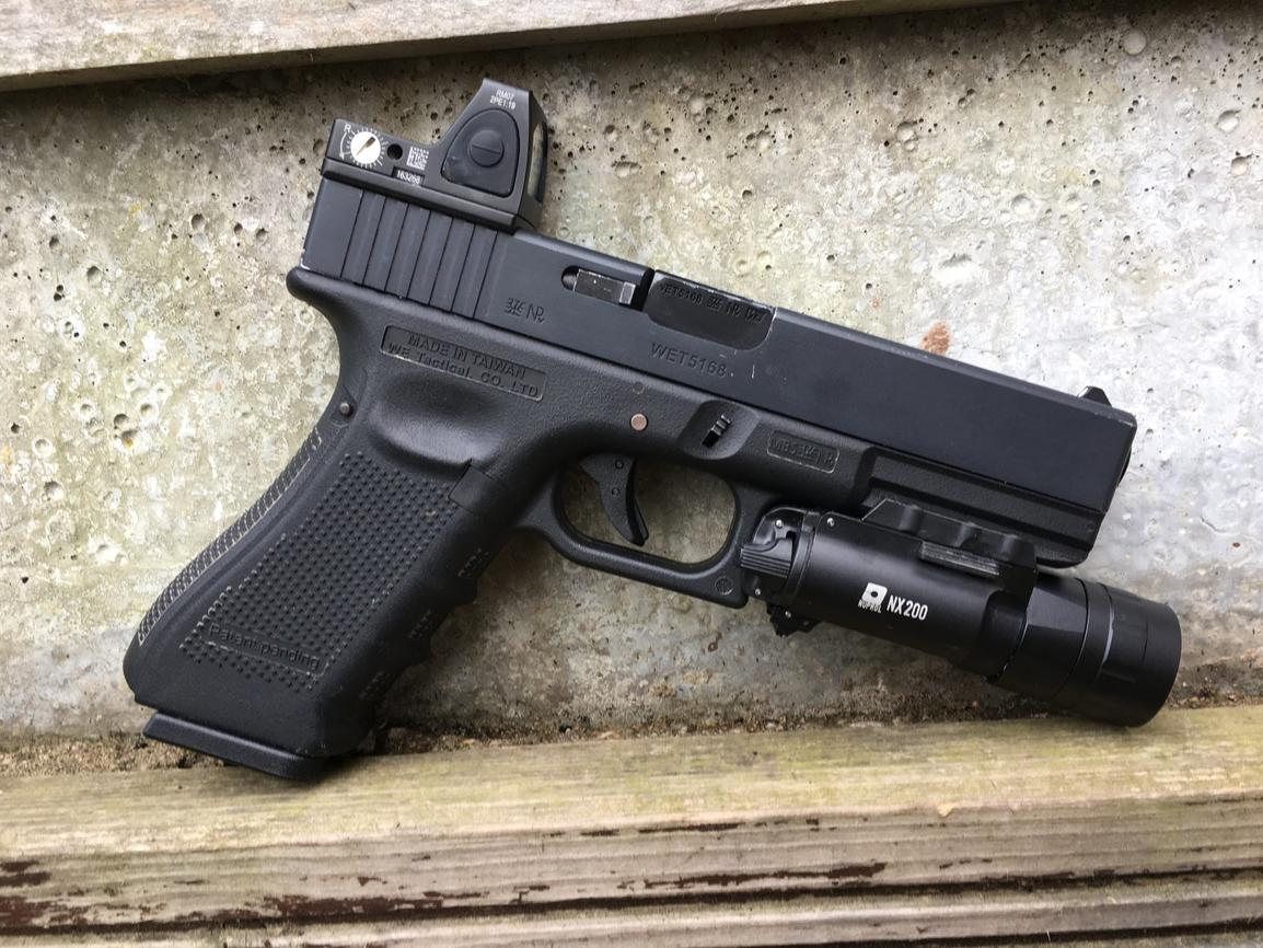 WE Glock 17 Airsoft pistol package - Gas Pistols - Airsoft Forums UK