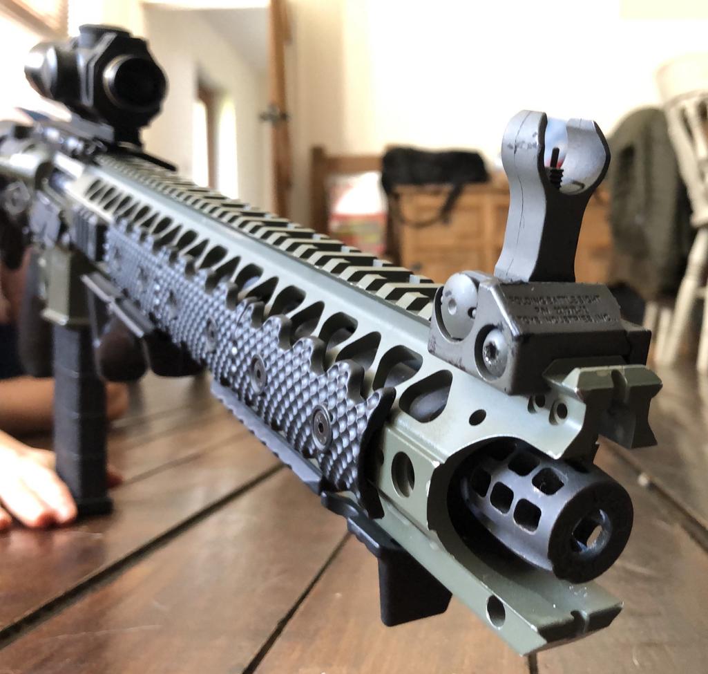 dmr v8 weight