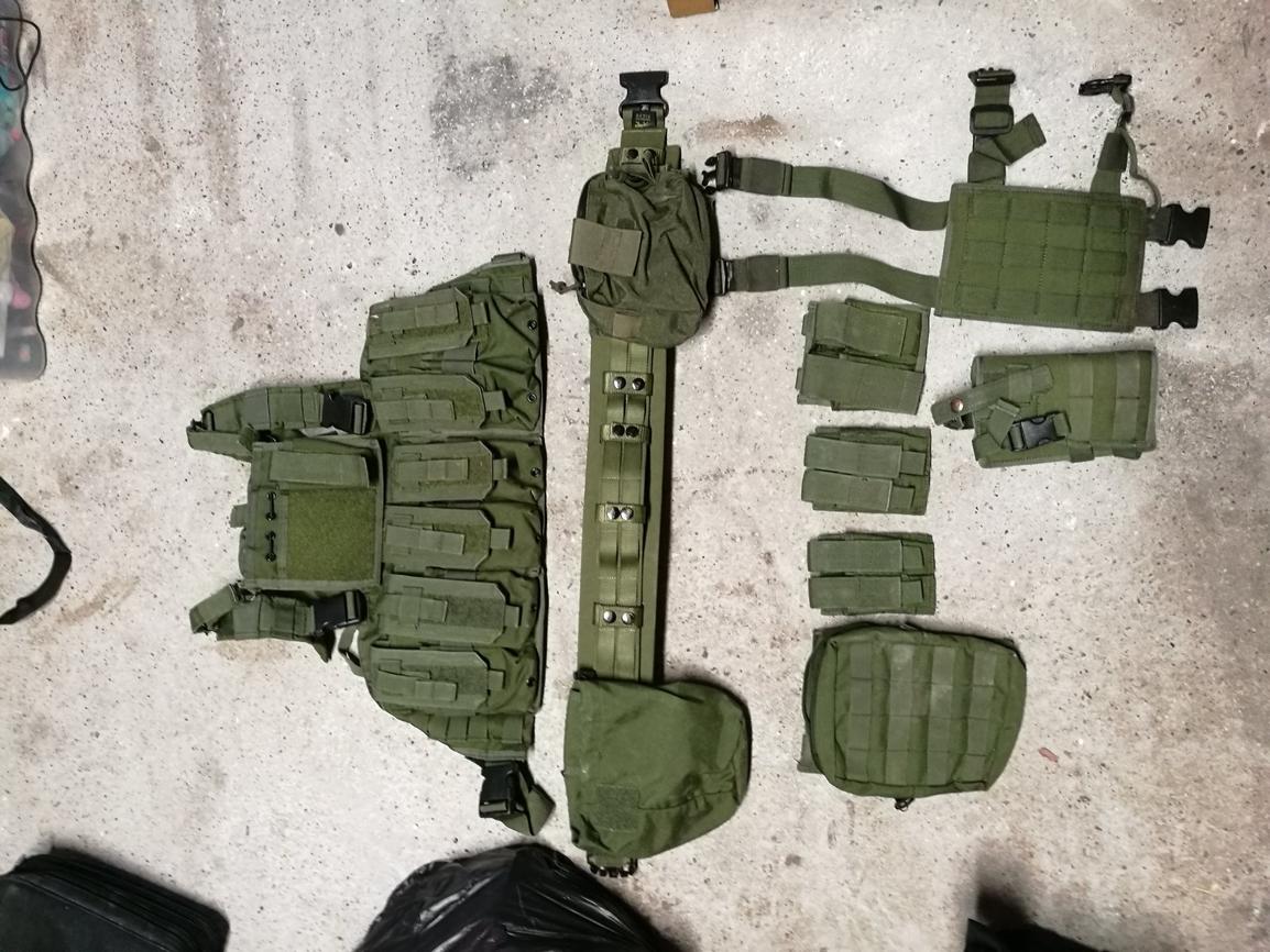 Tac Vest - Gear - Airsoft Forums UK