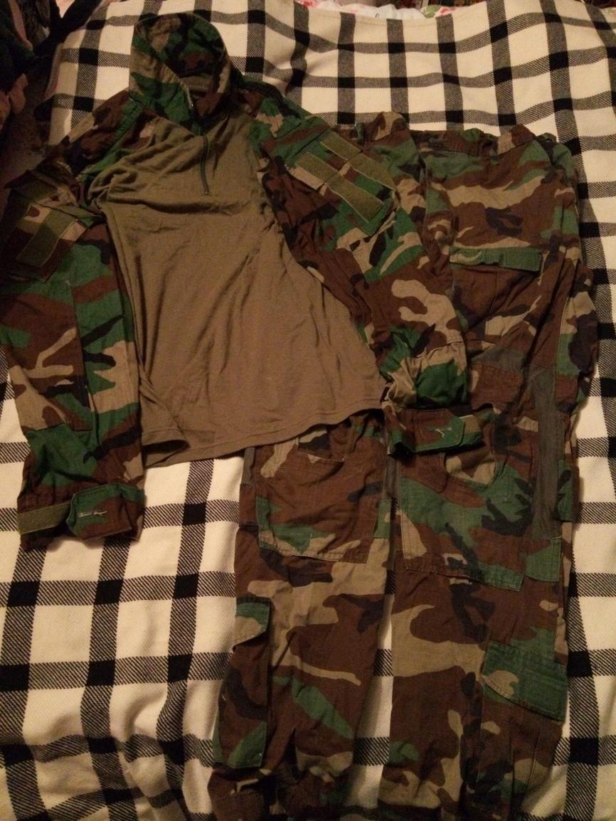 US Woodland G3 Combat Shirt and Pants set, like Crye but cheaper ...