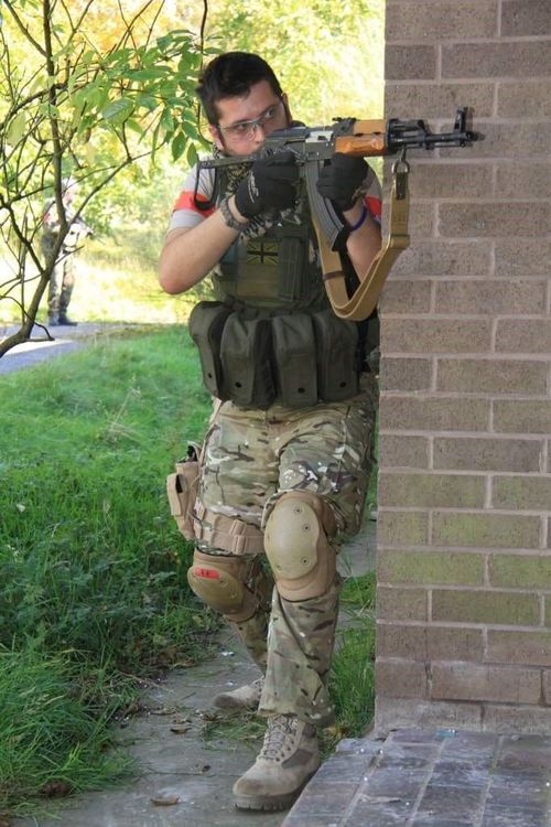 AK KIT.jpg