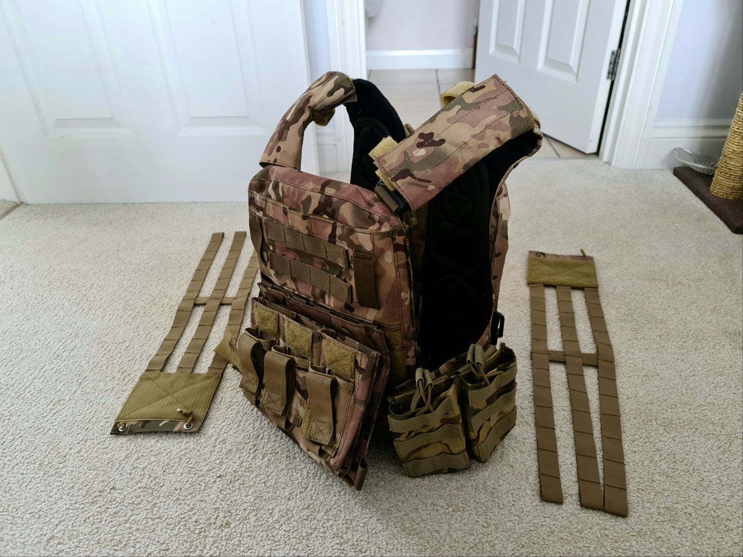 KIT* Plate Carrier, Mid Cap Mags, Mag Pouches and Sling - Gear ...