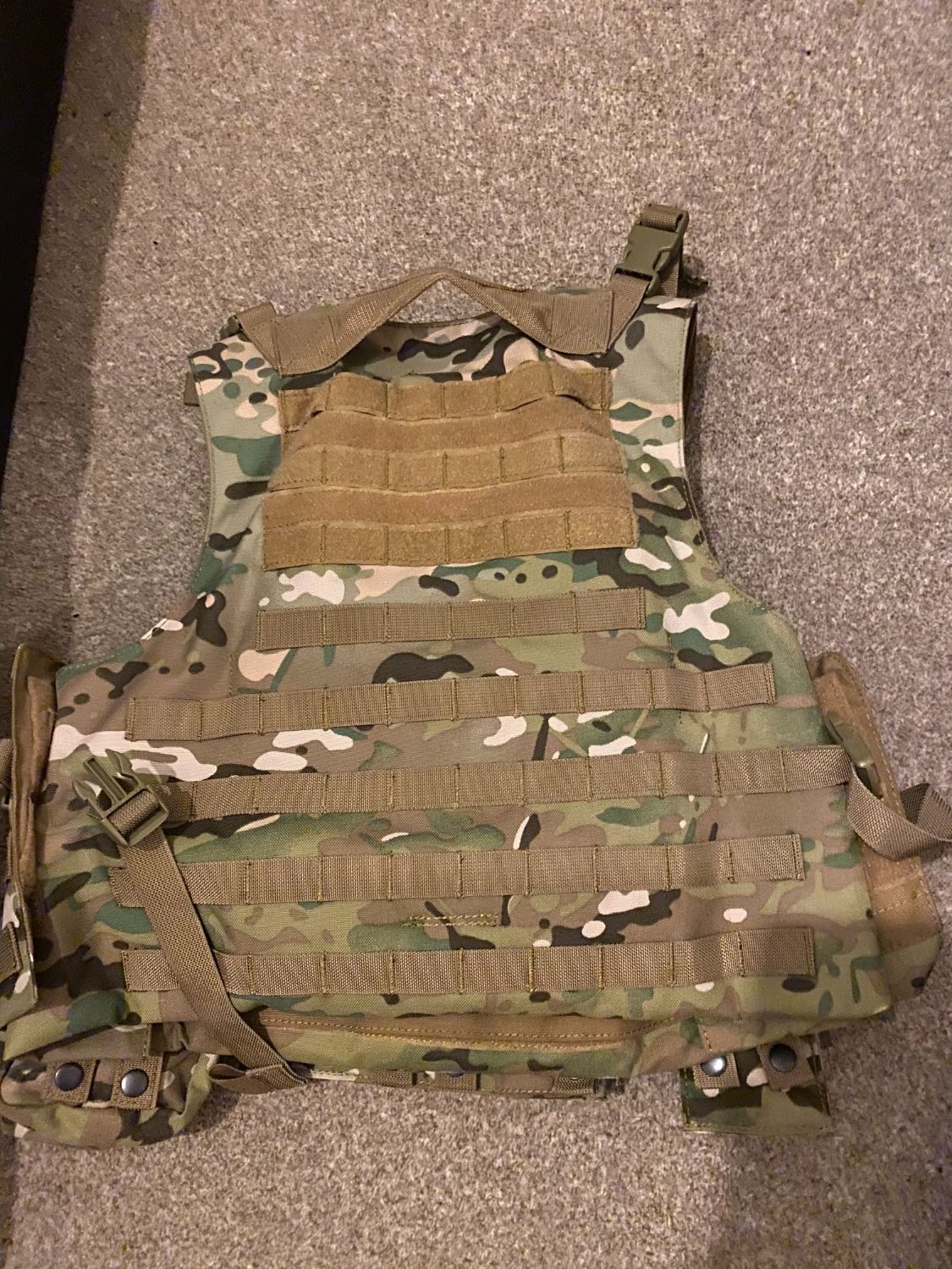 Tactical vest - Gear - Airsoft Forums UK