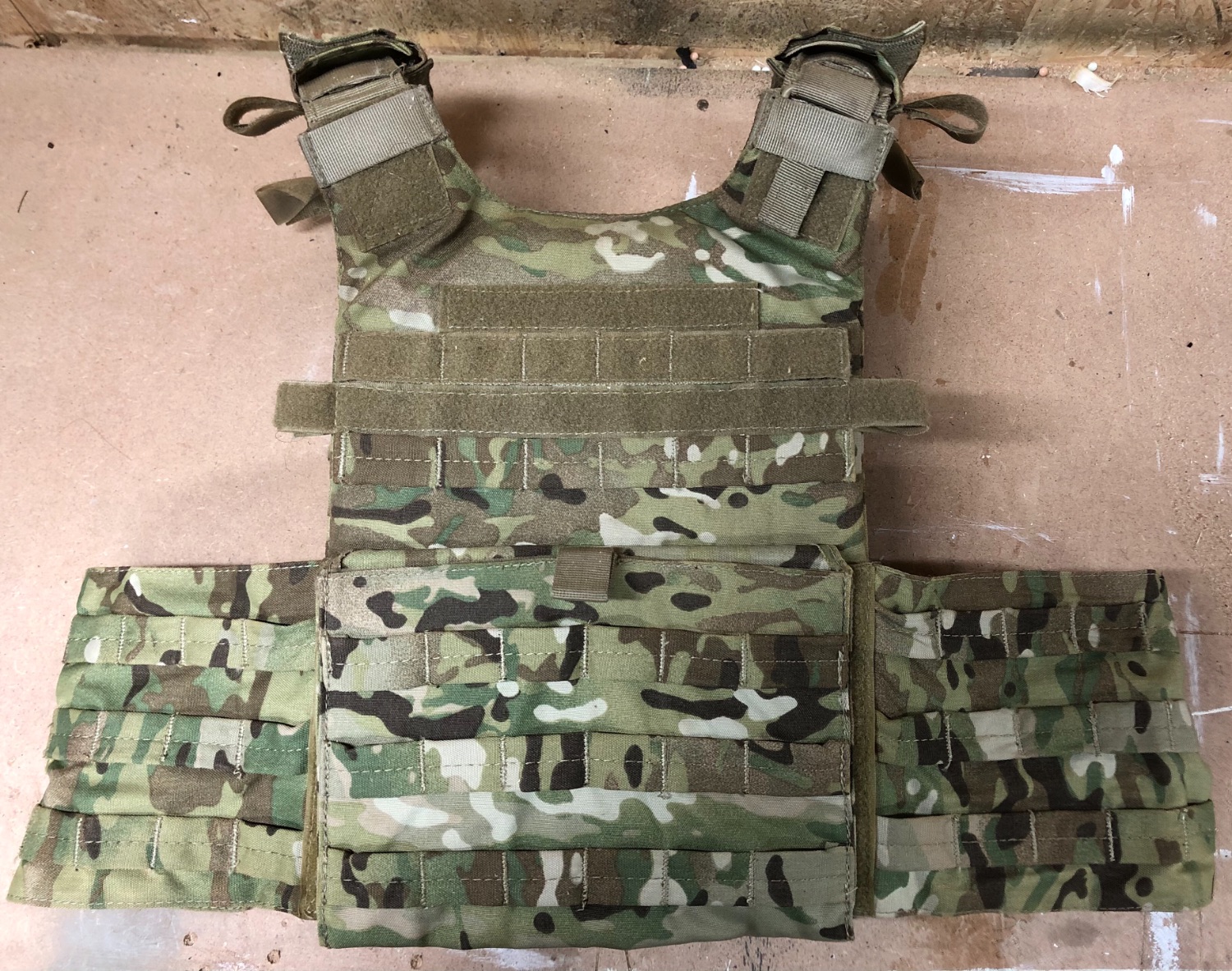 Condor Multicam plate carrier L/XL - Gear - Airsoft Forums UK