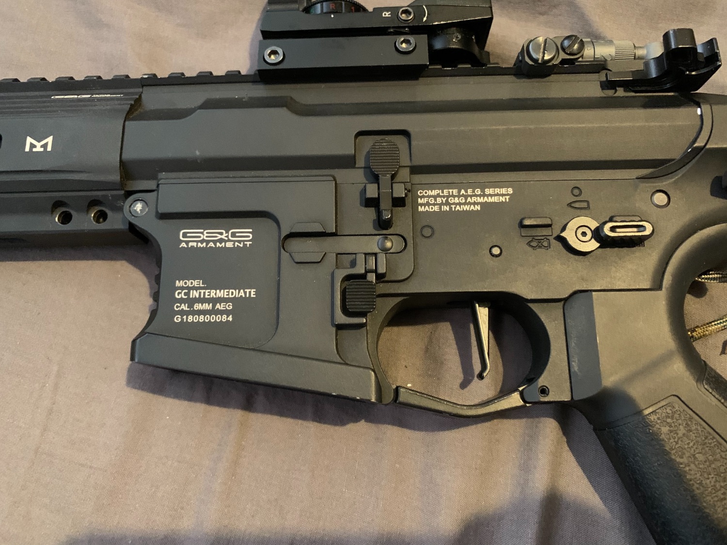 ARP556 with red dot, battery and mags - Electric Rifles - Airsoft Forums UK