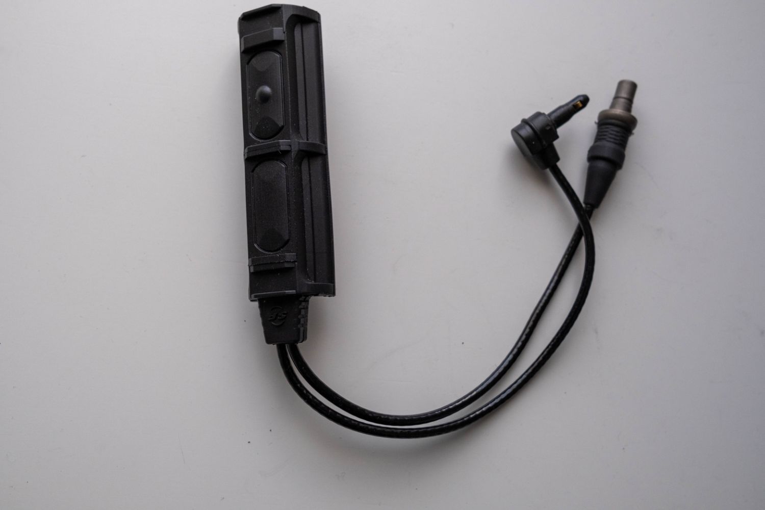 Surefire SR07-D-IT Remote Dual Switch for light + ATPIAL Laser Device -  Gear - Airsoft Forums UK