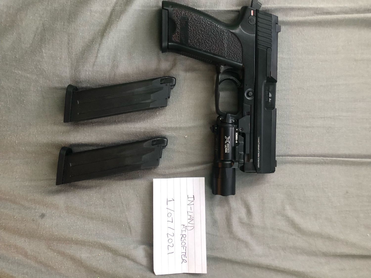 Umarex USP.45 w/ real parts + TLR 1, Holster + Mags - Gas Pistols ...