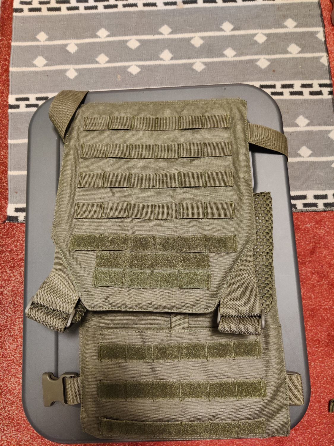 8Fields Buckle Up Plate Carrier - Gear - Airsoft Forums UK