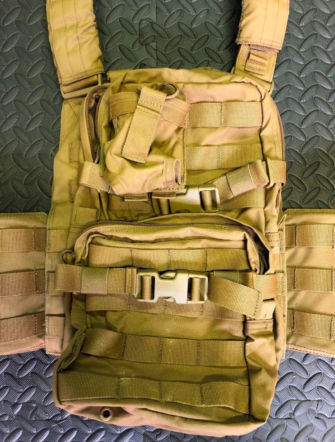 Warrior assault system plate carrier - Gear - Airsoft Forums UK