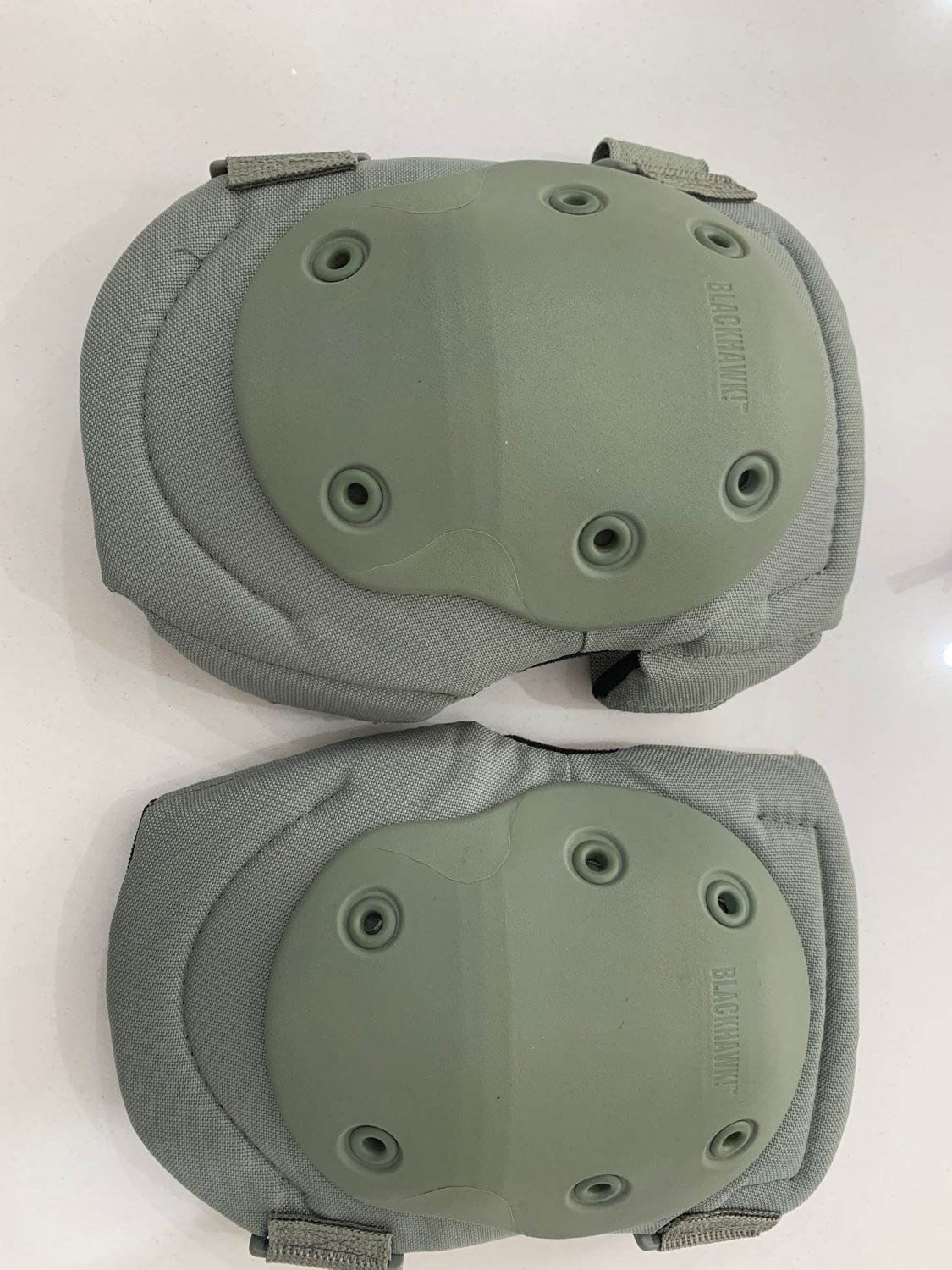 Blackhawk Advanced Tactical Knee Pads V2 Brand New Gear Airsoft Forums Uk 3657