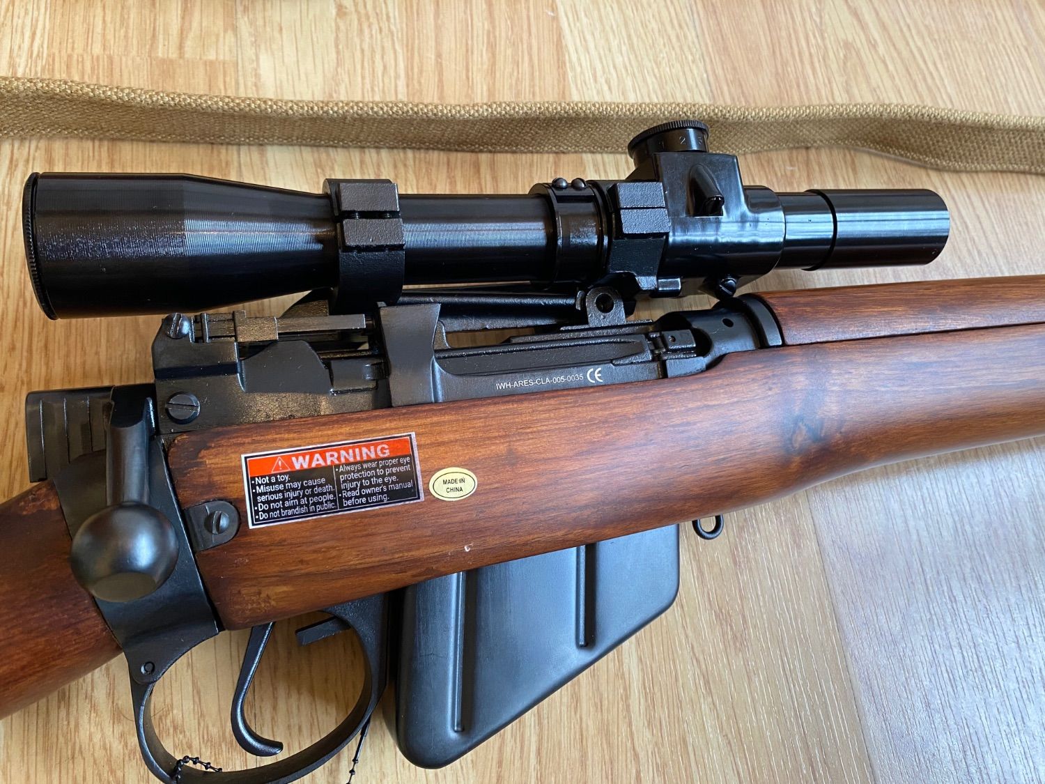 ARES Lee Enfield NO 4 MK1 Airsoft Sniper Rifle (Spring)