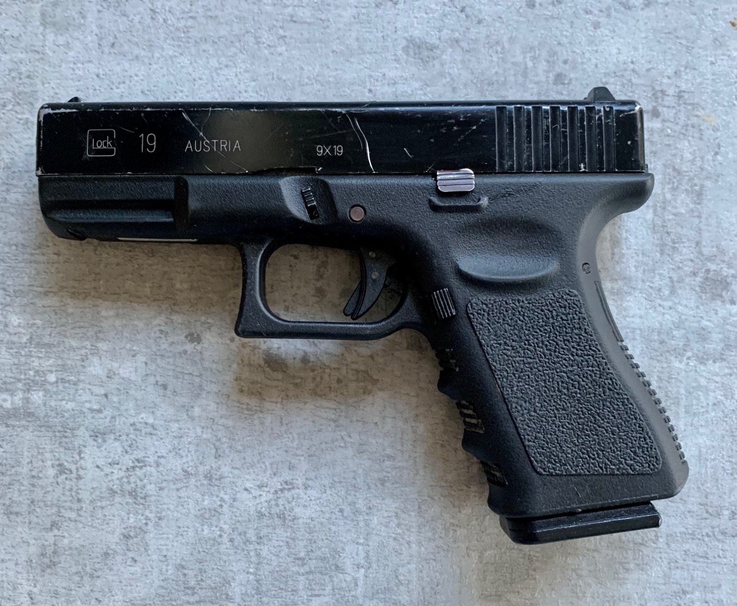 KSC Glock 19 Trademarks (p&p fees inc) - Gas Pistols - Airsoft Forums UK