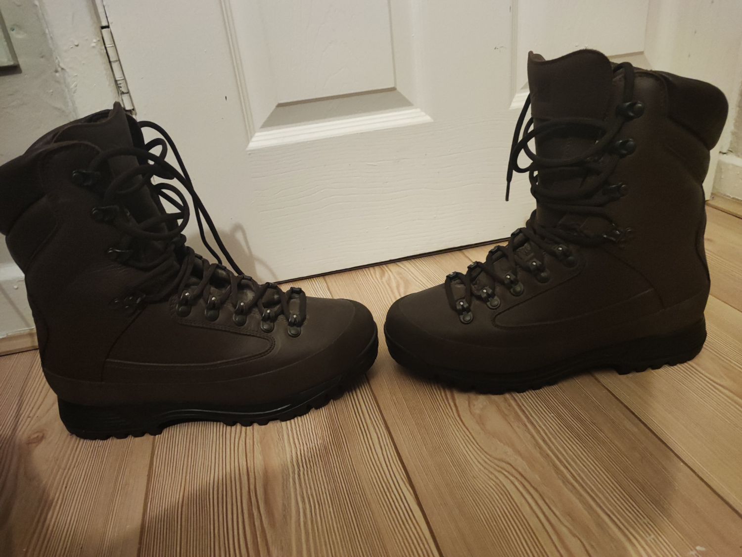 Karrimor sf hot sale boots black