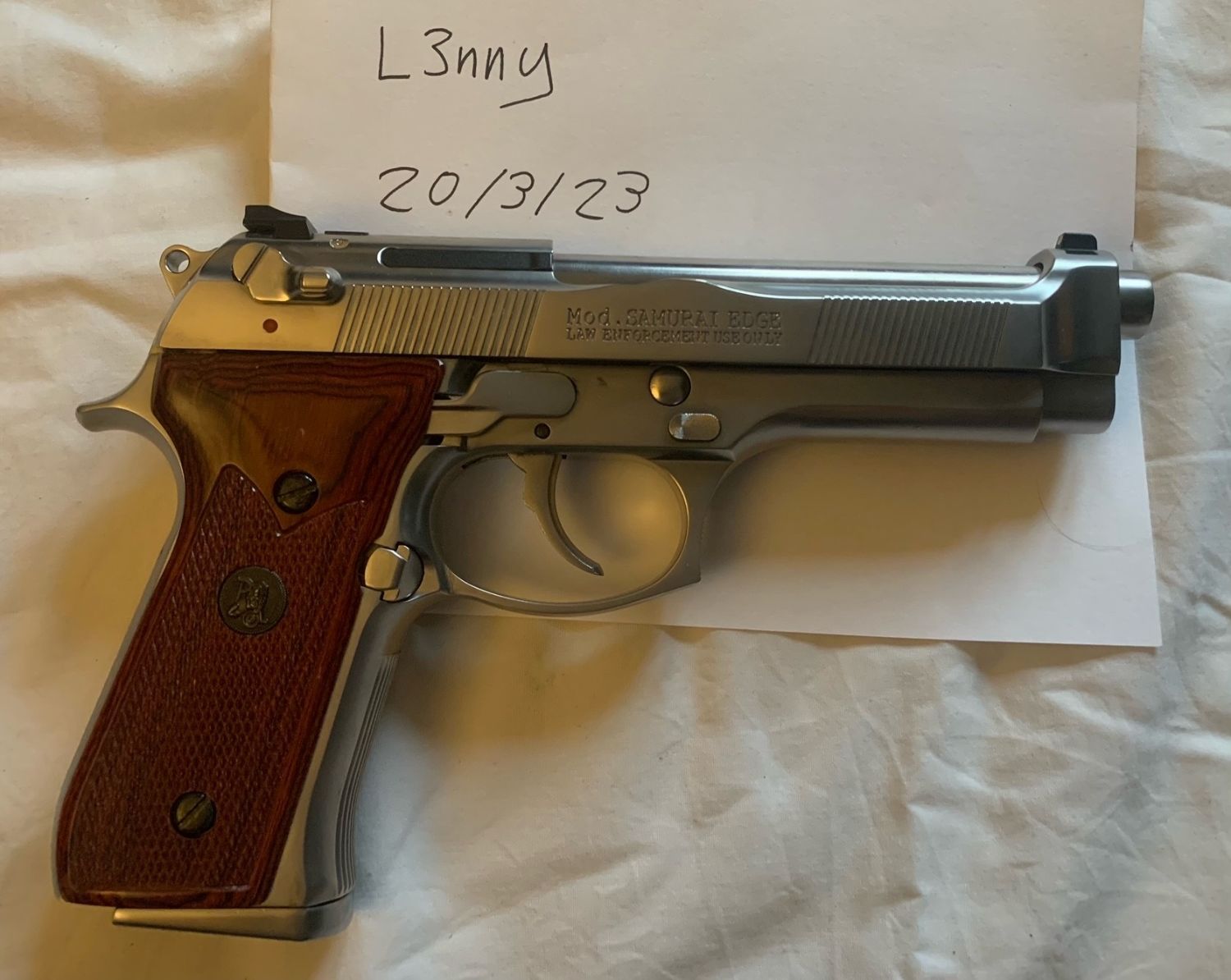 Beretta 92 Rosewood