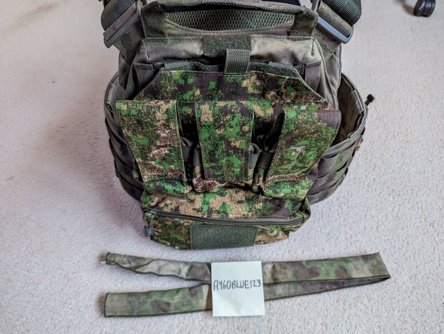 Warrior Assault Systems DCS Plate Carrier Atacs-FG + pouches - Gear ...