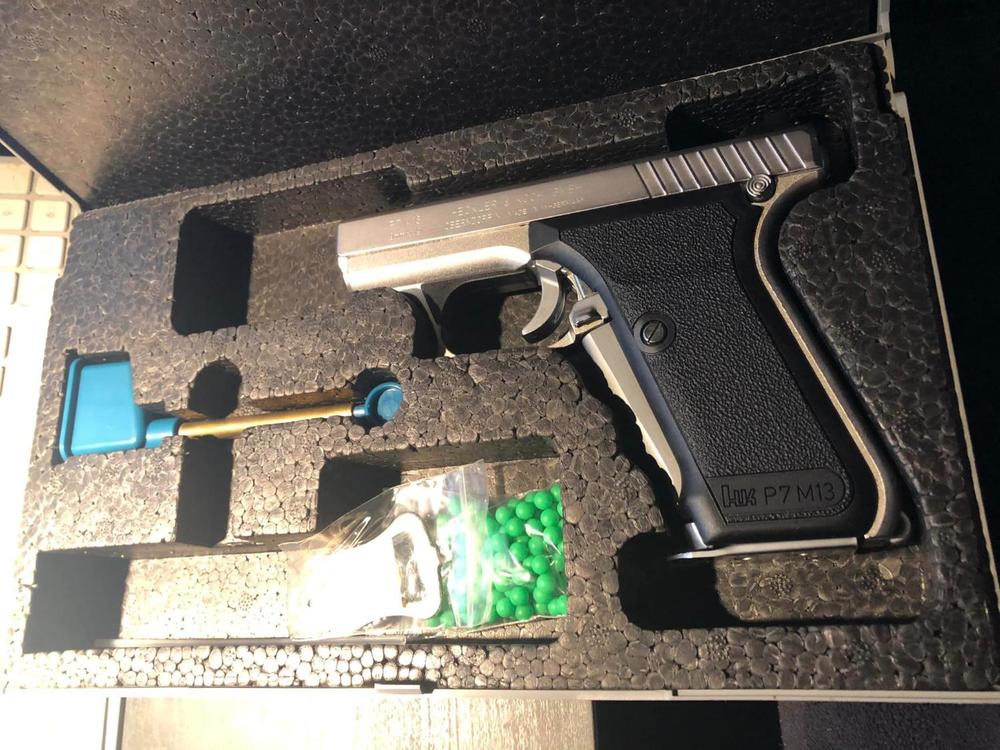 HK P7M13 in case.jpeg