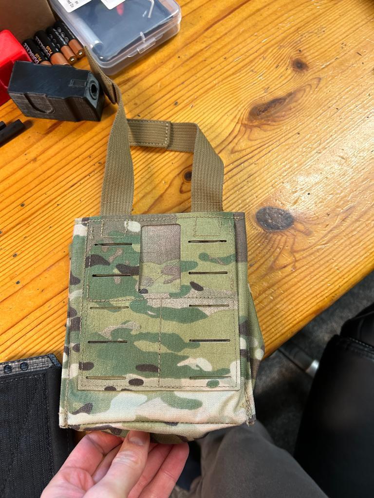 Spiritus JSTA pouch with Unobtanium gear m4 and pistol insert - Gear ...