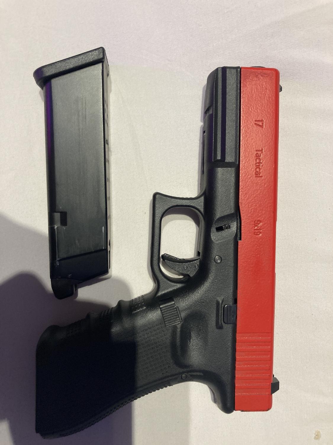 WE EU17 GLOCK 17 GEN 4 TWO TONE RED - Other Gas - Airsoft Forums UK