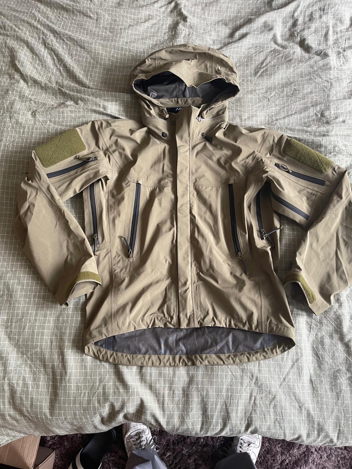 Arcteryx LEAF Alpha Jacket Gen 1 Crocodile Medium - Gear - Airsoft Forums UK