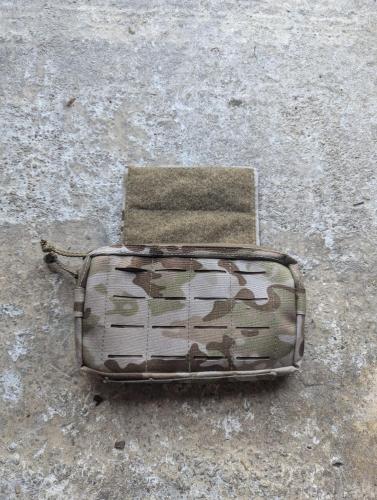More information about "Tracer Tactical MiniDUFF (Convertible Fanny Pack/Dangler/Velcro Admin) - Arid"