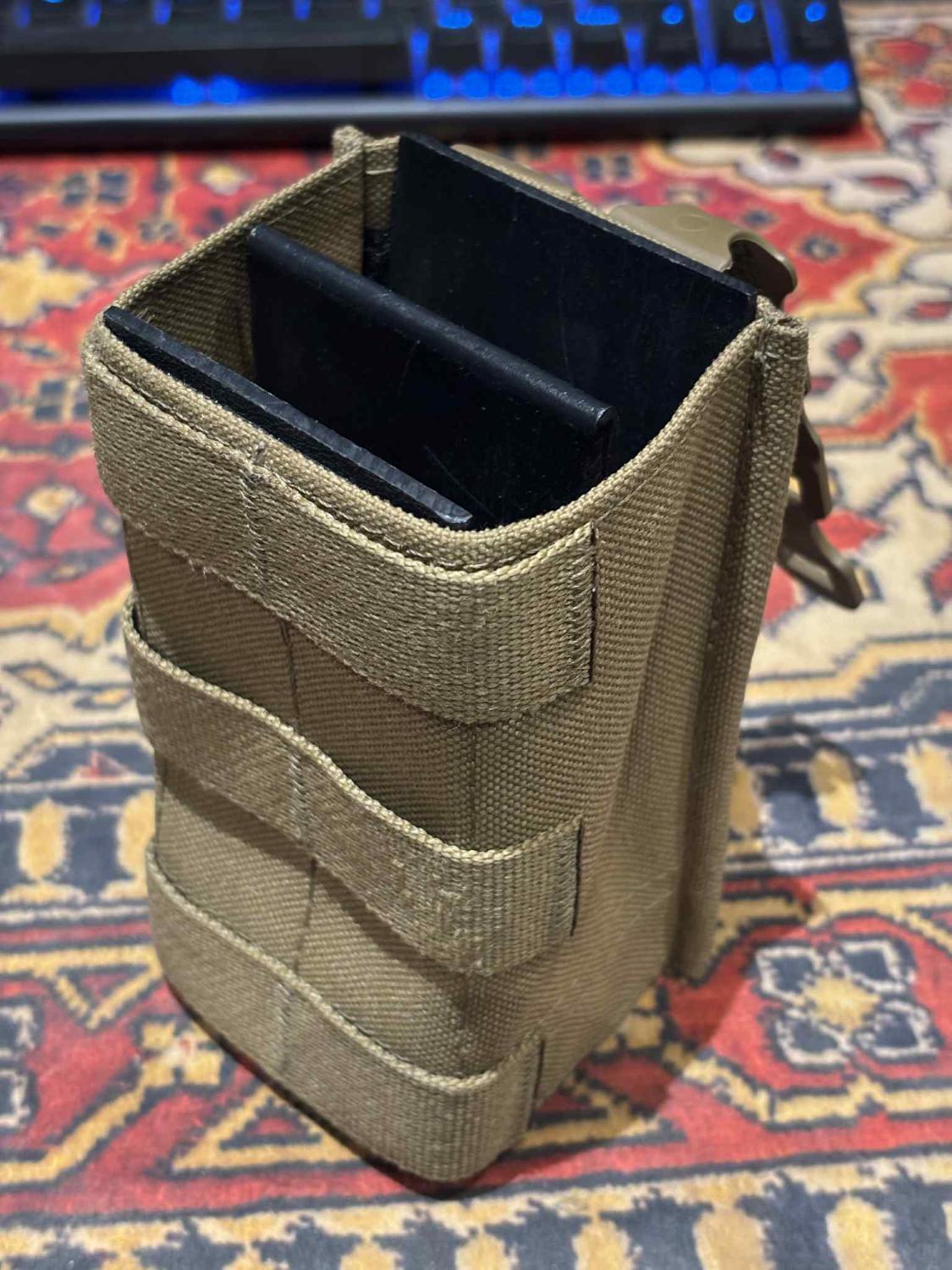 More information about "Double m4 esstac pouch CB"