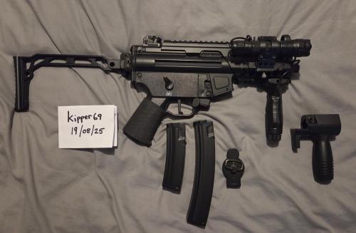More information about "Jg mp5k pdw with gate titan + extras"