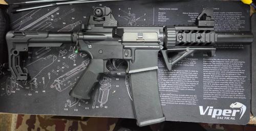 More information about "Airsoft M4 CQB"