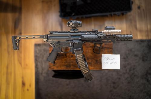 More information about "Gucci aeg, Sig Sauer VFC MPX Pro Force 8'' Custom fully upgraded - Gate Aster, Brushless motor"