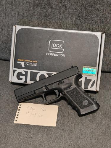 More information about "VFC Glock 17 GBB with no mag"