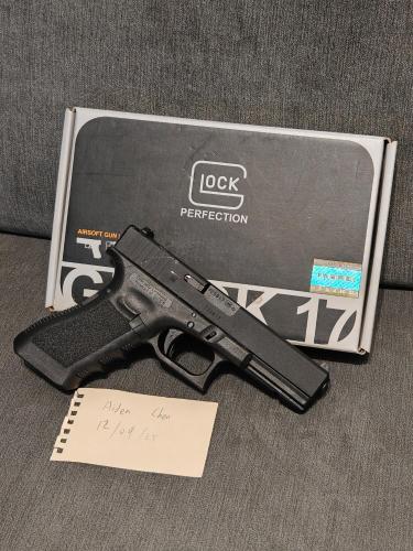 More information about "VFC Glock 17 GBB with no mag"