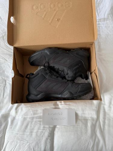 More information about "Adidas Terrex Ax3 mid Black UK 12"