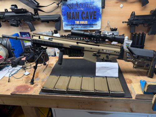 More information about "VFC MK20 With 6x Mags **NEED GONE**"