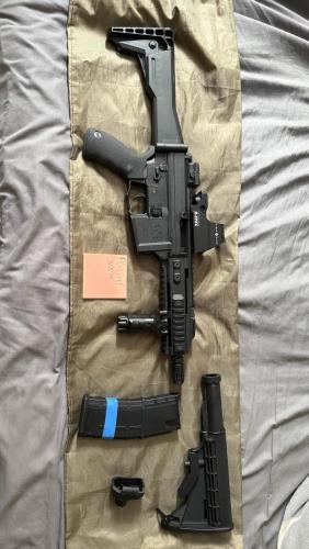 More information about "GHK G5 GBBR Carbine with Genuine Sightmark"