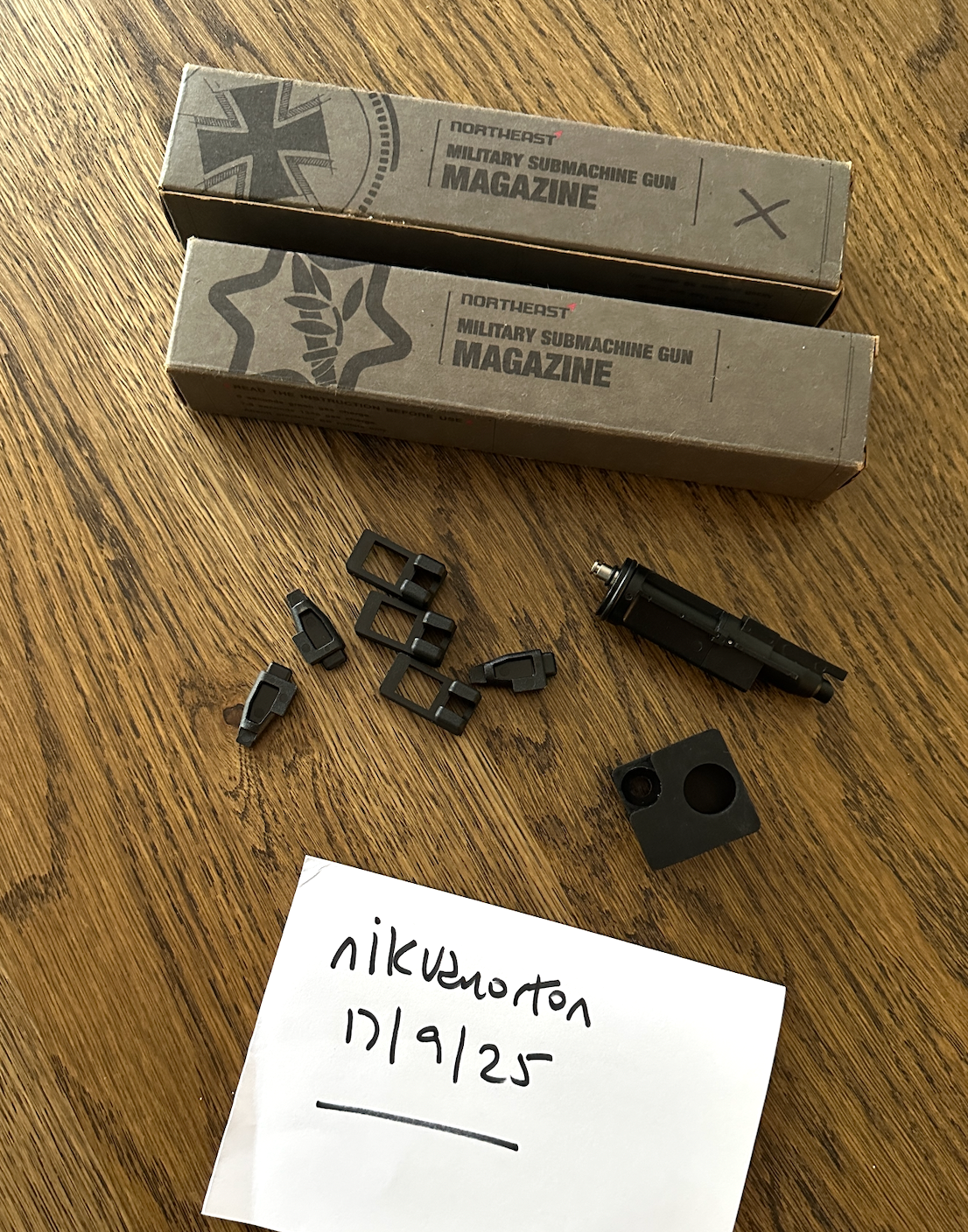 More information about "Northeast Uzi - 2 x CO2 mags, nozzle & spare feed lips."