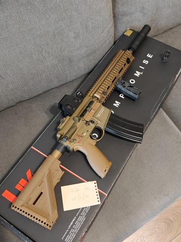 More information about "VFC HK416A5 GBB RAL8000 with accessories"