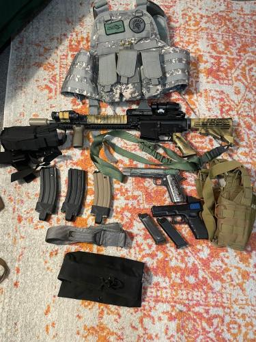 More information about "WE GBB M4 with accessories and bundle"
